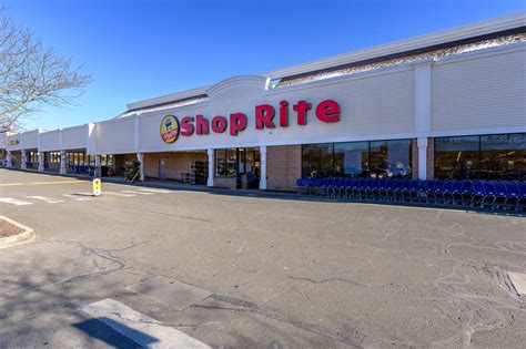 Shoprite brookfield ct - ShopRite Brookfield, CT (Onsite) Full-Time. Apply on company site. Job Details. favorite_border. To deliver a great customer experience while safely and efficiently unloading and processing the delivery in the Grocery Department; to maintain a neat, clean and visually appealing department and to perform other tasks as required in an efficient ...